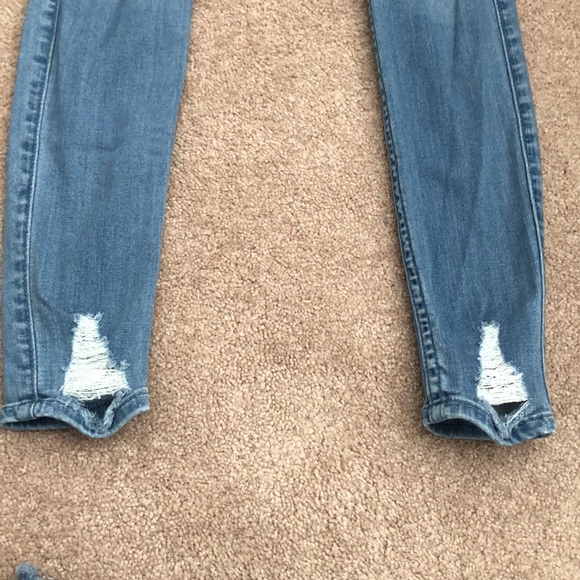 HOLLISTER JEANS HIGH RISE - Picture 2 of 7